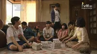 Cena do episódio 4 de Responde 1997
