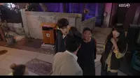 Cena do episódio 24 de Para Sempre Camélia