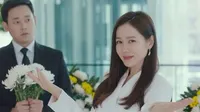 Cena do episódio 10 de Pousando no Amor
