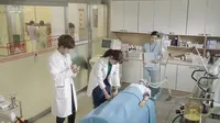 Cena do episódio 11 de Médicos