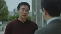 Cena do episódio 8 de Caminhando sobre gelo fino