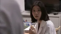 Cena do episódio 8 de Dr. Cegonha
