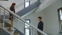 Cena do episódio 2: Ninguém manda no próprio coração de Alarme do amor