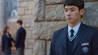 Cena do episódio 4: A melhor sensação do mundo é saber que tem alguém do meu lado de Alarme do amor