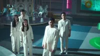 Cena do episódio 1 de The 8 Show
