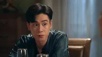 Cena do episódio 35 de My Roommate is a Detective
