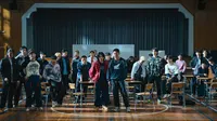 Cena do episódio 2 de Aprendendo a Lição