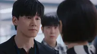 Cena do episódio 8 de Aprendendo a Lição
