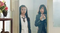 Cena do episódio 2 de Os Refens do Professor Hiiragi