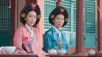 Cena do episódio 4: Prato nº 4: **** e sopa de doenjang e espinafre de Bon Appétit, Vossa Majestade