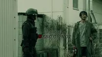 Cena do episódio 8: HERO OR NOT de Kamen Rider Amazons
