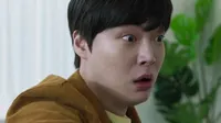 Cena do episódio 16 de Love with Flaws