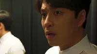 Cena do episódio 18 de Love with Flaws