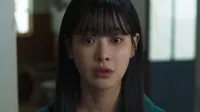 Cena do episódio 20 de Love with Flaws