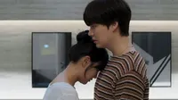 Cena do episódio 8 de Love with Flaws