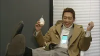 Cena do episódio 5: Accidental Hero's Fate de Chefe Kim
