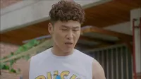 Cena do episódio 4: Memory de O Rei das Compras Louis