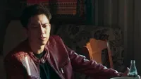 Cena do episódio 1 de Persiga a Verdade
