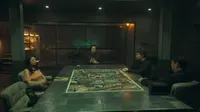 Cena do episódio 6 de Os Golpistas de Tóquio