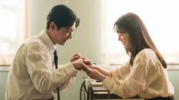 Cena do episódio 10: With You By My Side de Amando o Inimigo