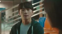 Cena do episódio 15 de Rookie Cops: Os Novatos