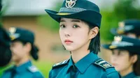 Cena do episódio 5 de Rookie Cops: Os Novatos