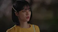 Cena do episódio 4 de À Distância, a Primavera é Verde