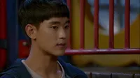 Cena do episódio 11 de Os Produtores