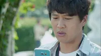 Cena do episódio 6 de Os Produtores