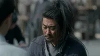 Cena do episódio 6: The Burial Trap de Lenda de Zang Hai