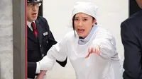 Cena do episódio 8 de A Profissional Exemplar