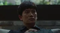 Cena do episódio 9 de Adamas: O Diamante Assassino