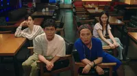 Cena do episódio 4 de O tio