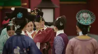 Cena do episódio 61 de O amor real de Ruyi no palácio