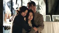 Cena do episódio 12 de Família Perfeita