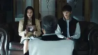 Cena do episódio 4 de Família Perfeita