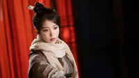 Cena do episódio 13 de Hotel del Luna