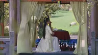 Cena do episódio 1 de Ruínas da Vingança