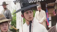 Cena do episódio 3 de Secret Royal Inspector & Joy