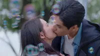 Cena do episódio 18 de See You Again