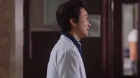 Cena do episódio 5 de Dr. Romântico