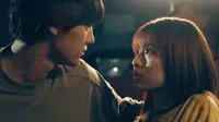Cena do episódio 6: I, I liked Yoshioka de Passeio na primavera azul