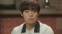 Cena do episódio 2 de Classe dos Heróis Fracos