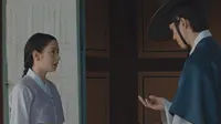 Cena do episódio 5: The Eight-Foot-Tall Ghost Has an Ally de O Palácio Assombrado