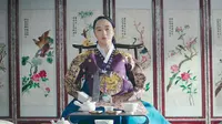 Cena do episódio 1 de Papel de Rainha