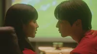 Cena do episódio 9: The Truth Behind Hakcheon Beach Case de Meu Adorável Mentiroso