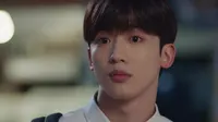 Cena do episódio 4 de School 2021