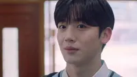 Cena do episódio 5 de School 2021