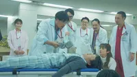 Cena do episódio 2: Life and Death de Seria Cômico Se Não Fosse Trágico