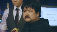 Cena do episódio 6: Reality and Truth de Seria Cômico Se Não Fosse Trágico